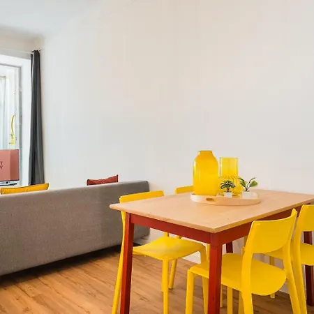 Guestready - Peaceful With A Private Backyard 아파트 *