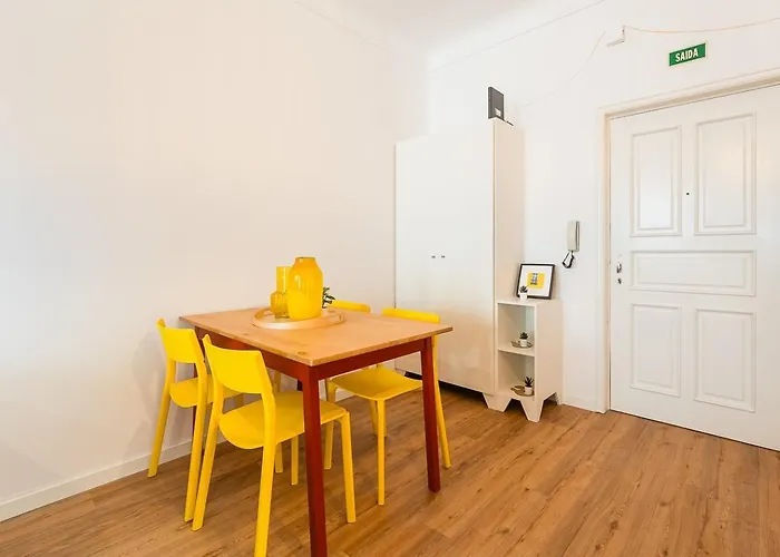 דירה Guestready - Peaceful With A Private Backyard פורטו