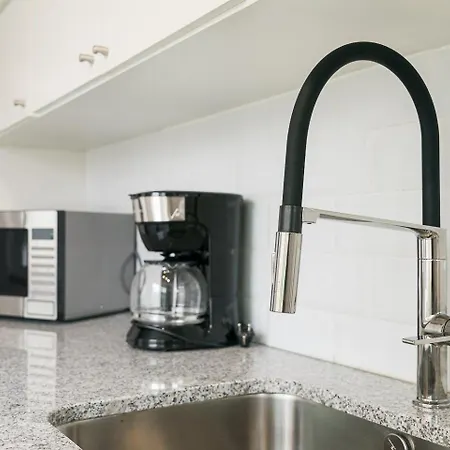 Guestready - Peaceful With A Private Backyard *