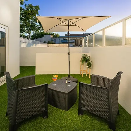 Apartamento Guestready - Peaceful With A Private Backyard Porto
