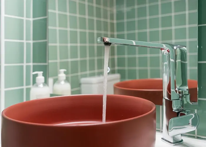 Guestready - Peaceful With A Private Backyard アパート *