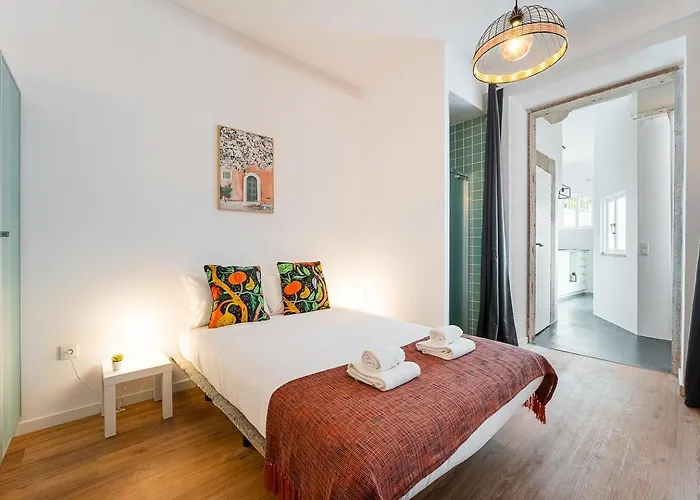 Апартаменты Guestready - Peaceful With A Private Backyard *