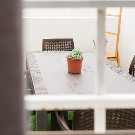 Apartament Guestready - Peaceful With A Private Backyard